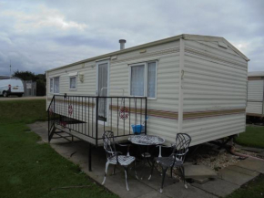Sealands : Arronbrook:- 6 Berth, Access to the beach, Close to site entrance